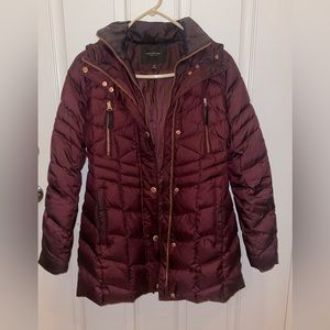 Beautiful Plum Marc New York coat